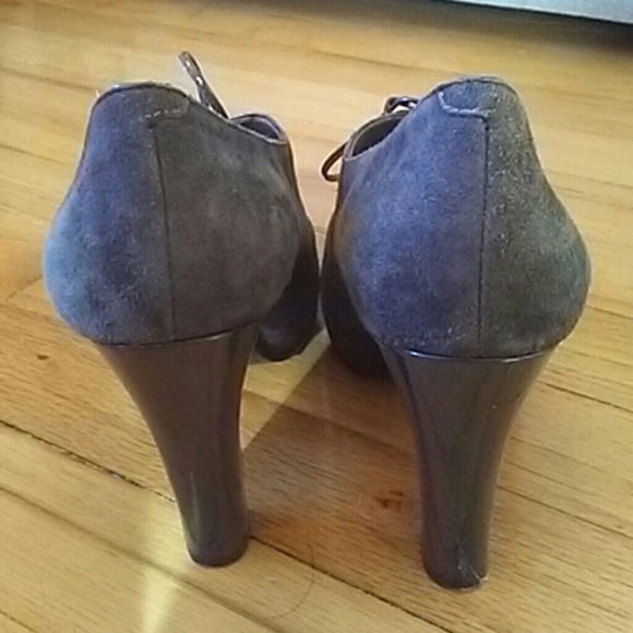 Nine West grey suede booties! - Picture 5 of 6